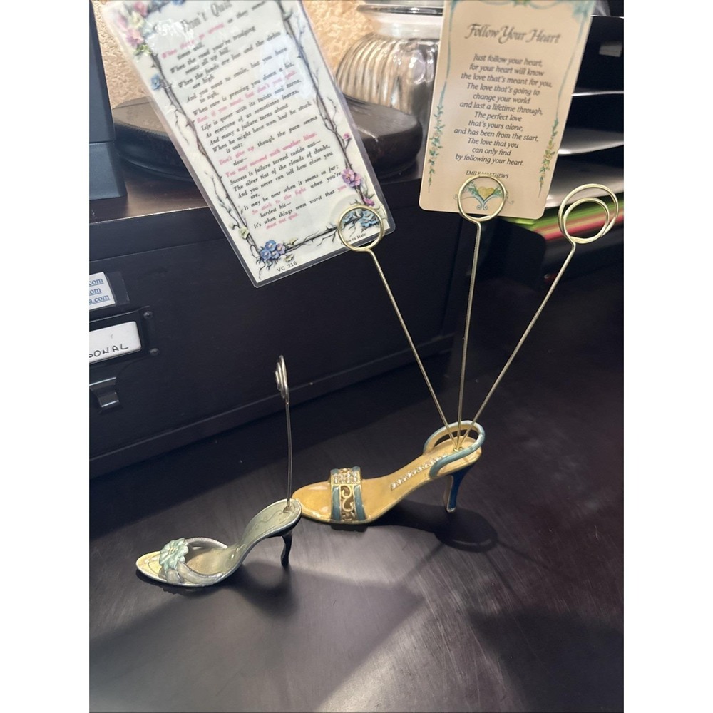 2 Vintage Enamel High Heel Shoe Wire Picture Photo Card Holder Display Stand